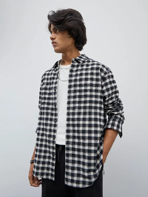 Chic Outfits Nuon Charcoal Checkered Relaxed-Fit Shirt