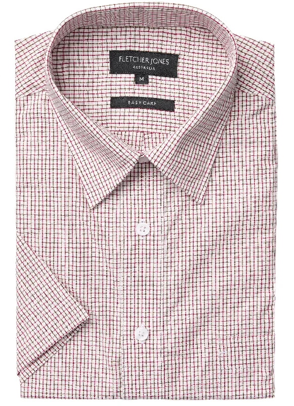 Easy-to-Wear STRATHMORE S/S CASUAL SHIRT