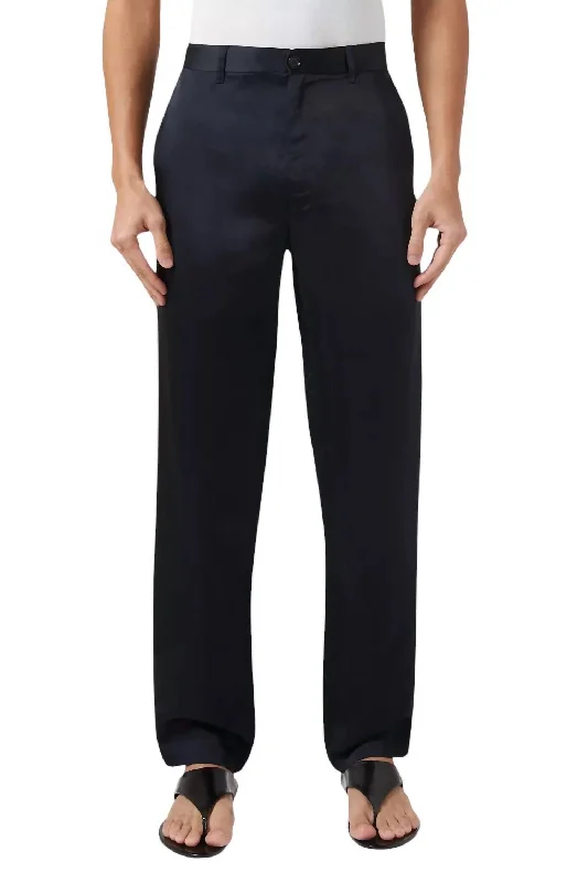 Slightly Flared Design Meyers Pant In Black